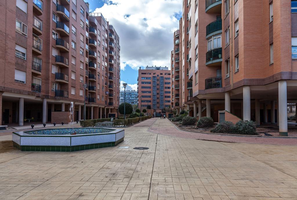 Valencia Flat Rental Swim And Paddle Стая снимка